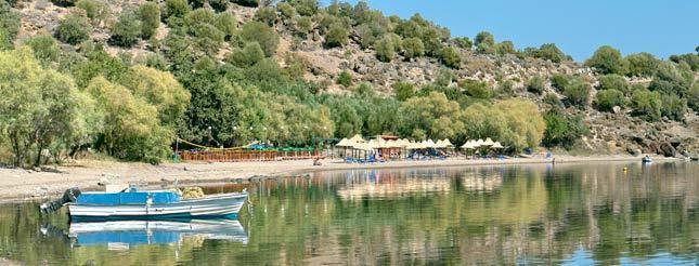 Апартаменты Parakila Hills Lesbos Island Экстерьер фото